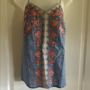 Savanna Jane tank top small